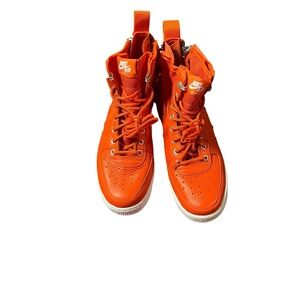 Nike Special Field (SF) Air Force 1 Mid size 7